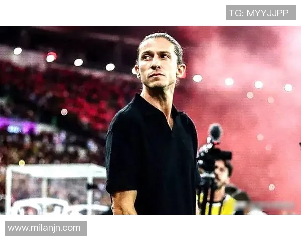 费利佩路易斯续约谈判僵局经纪人索要月薪76万欧元 费利佩路易斯续约谈判僵局经纪人索要月薪76万欧元