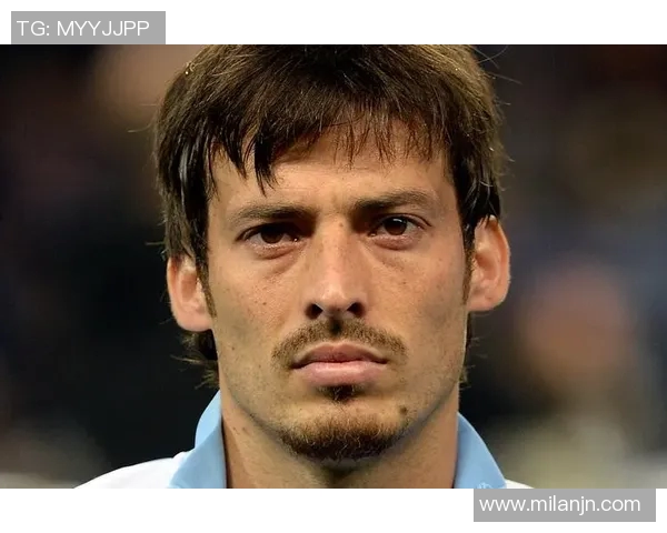 乔治与前AAU队友魔术理查德森合影引发球迷热议