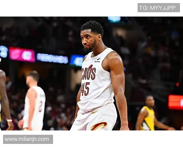 米切尔状态低迷上半场仅得5分6助攻表现令人失望